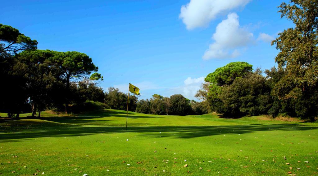 Grand Hotel Golf ตีร์เรเนีย ภายนอก รูปภาพ